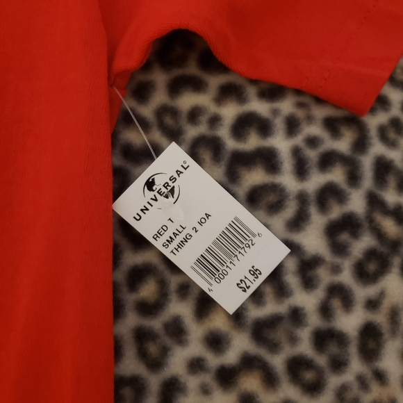 "Thing 2" Dr. Seuss Cat in the Hat Red T-Shirt, Size S, NWT, Universal IOA - Picture 3 of 6